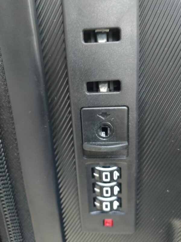 Samsonite_TSA_Lock_International_Luggage