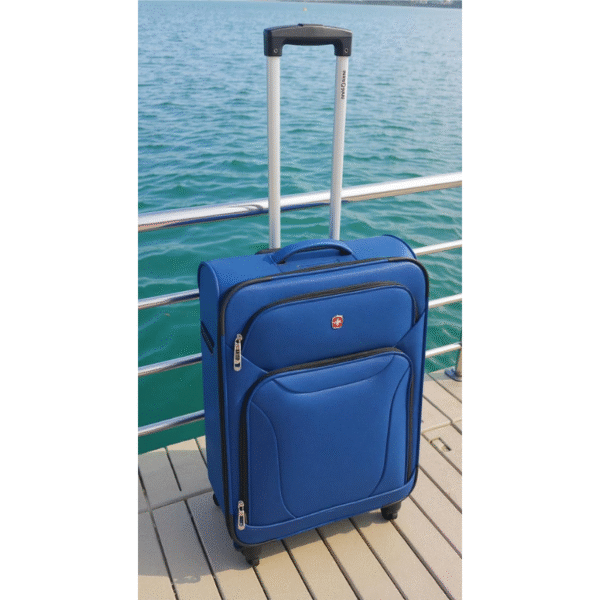 Swiss_Gear_Soft_Side_1PC_Img_Lifestyle_Alt